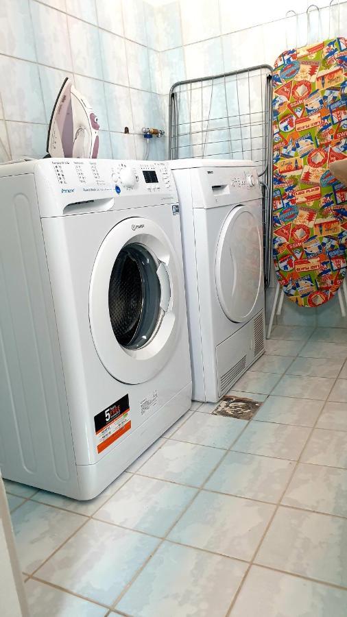 Aranyeso Apartmanhazak No.1 Balatonalmadi Bagian luar foto