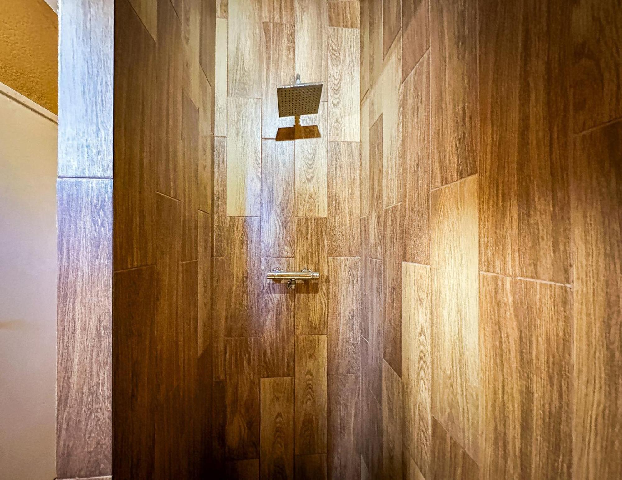 Aranyeso Apartmanhazak No.1 Balatonalmadi Bagian luar foto